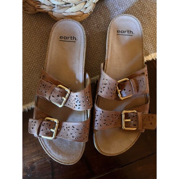 Earth 10W Comfortable Leather "Antigua" Sand Slip In Sandal Excellent Condition! - Picture 6 of 7